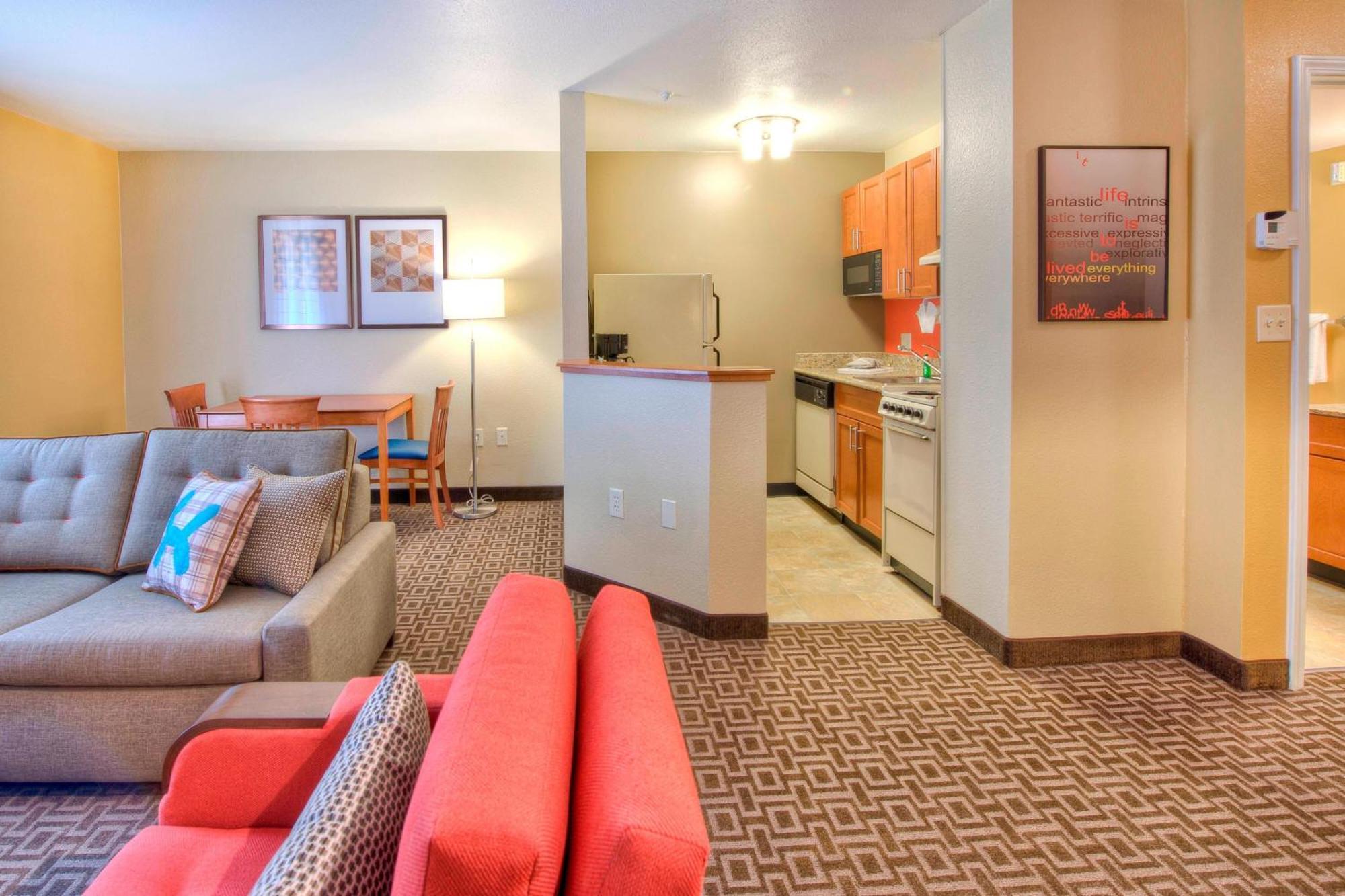 Towneplace Suites Raleigh Cary/Weston Parkway Экстерьер фото
