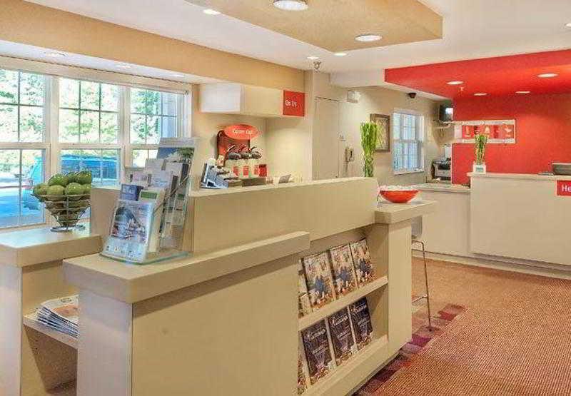 Towneplace Suites Raleigh Cary/Weston Parkway Интерьер фото